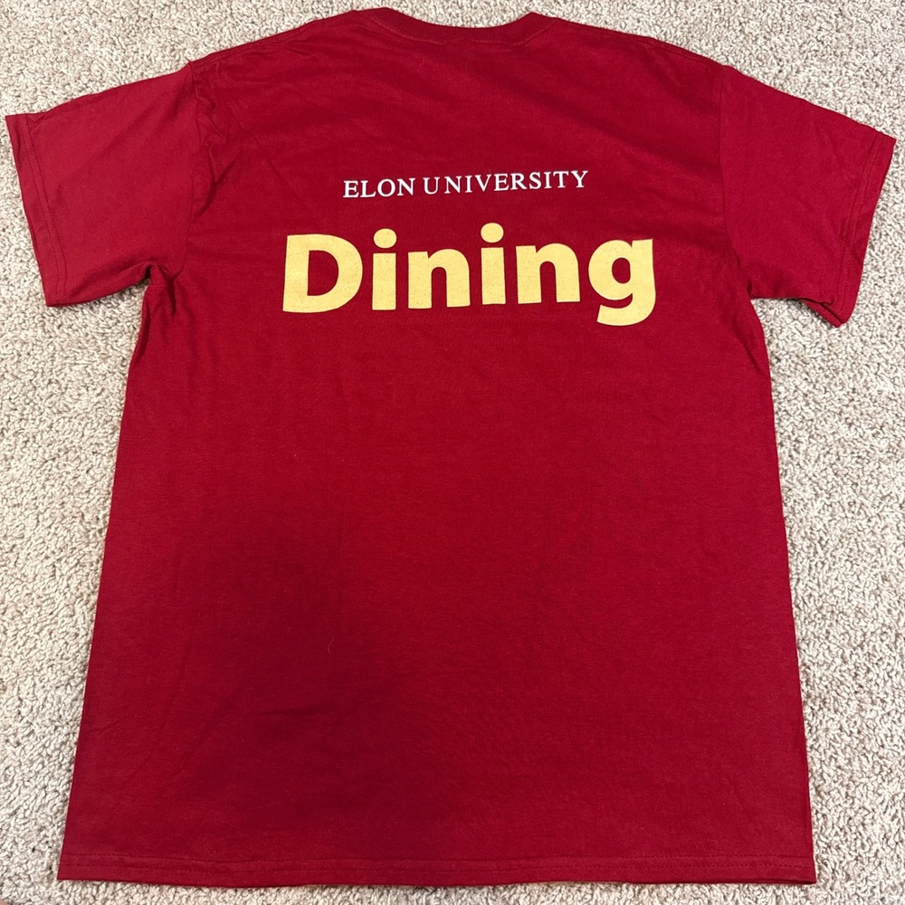 Gildan T-Shirt Men Medium Red Excellent Elon University Dining Fire Up Phoenix - Picture 2 of 6